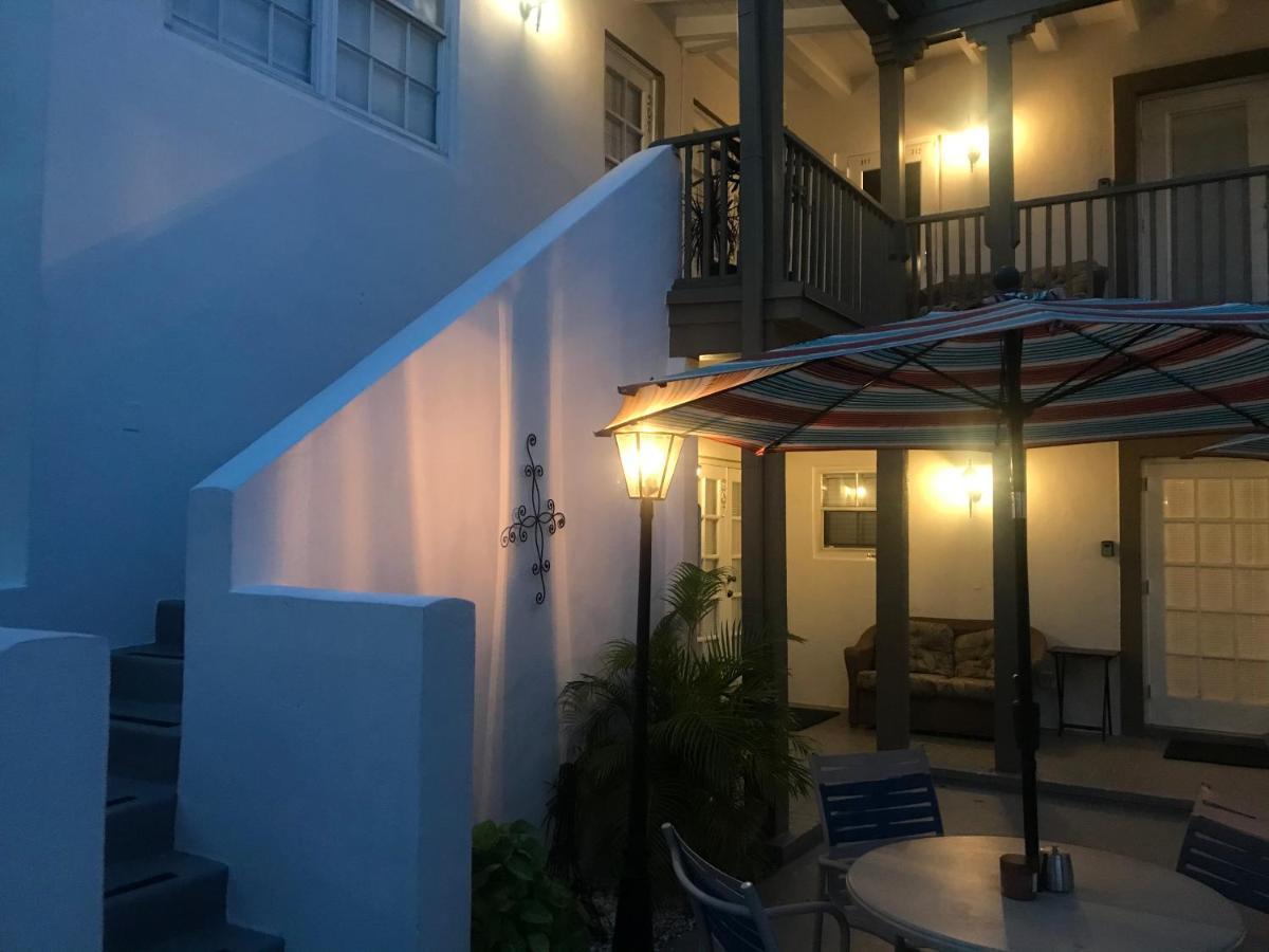 Little Paris By The Ocean Self Check In Hotel Fort Lauderdale Exterior photo